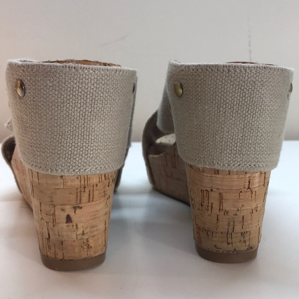 Lucky Brand Tan Platform Sandals Size 10 - Picture 4 of 8